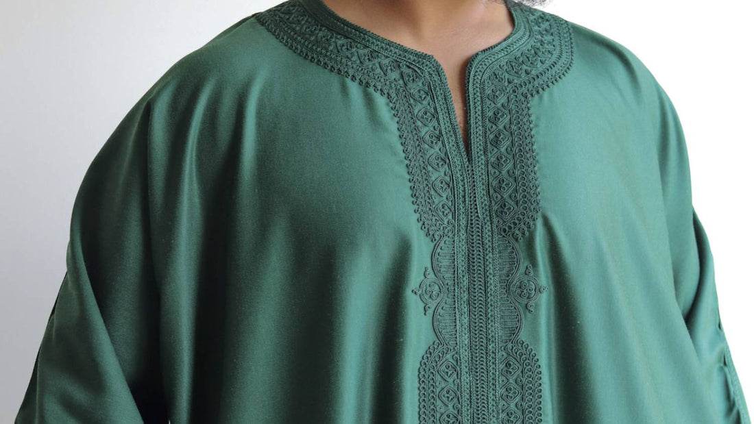 Why do Moroccan Thobes have Slits?